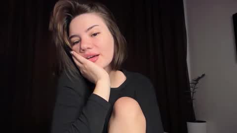 Snapshot of cute_bubbles chatting on 20, 10, 2025 cute_bubbles online show from 20, 10, 2025