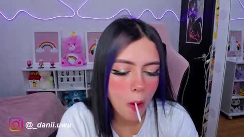 Snapshot of cute_dani__ chatting on 28, 1, 2025 Dani  online show from 28, 1, 2025