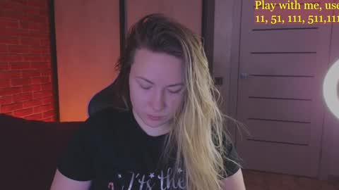 Everyday stream in the same time online show from 12, 1, 2025