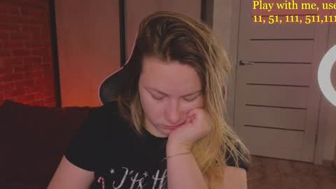 Everyday stream in the same time online show from 14, 1, 2025