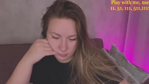 Everyday stream in the same time online show from 26, 9, 2025