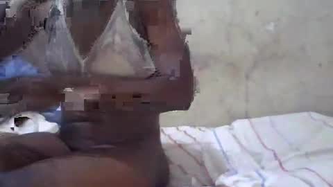 Snapshot of cute_divah4 chatting on 5, 7, 2026 cute_divah4 online show from 5, 7, 2026