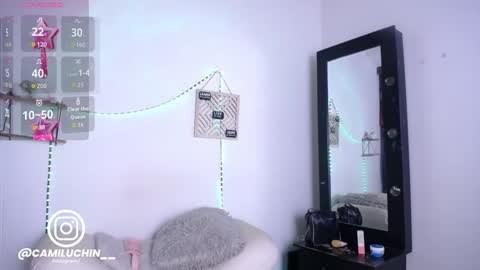 Cute horny1 online show from 20, 9, 2025