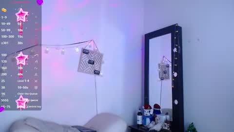 Cute horny1 online show from 25, 11, 2025