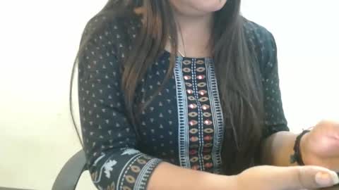 cute_kavya online show from 15, 10, 2025