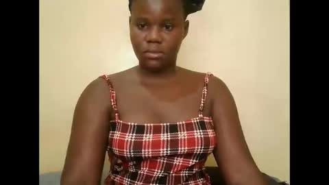 cute_latifah online show from 20, 2, 2026