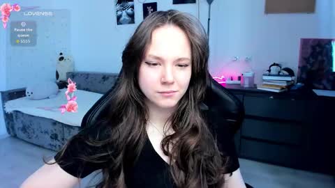 Emily online show from 28, 2, 2026