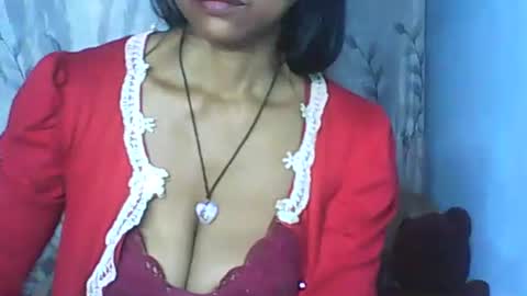 Snapshot of cute_moll chatting on 14, 10, 2025 murielle online show from 14, 10, 2025