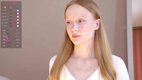 Snapshot of cute_shine chatting on 6, 3, 2025 Hey im Kristina Thank you for your support online show from 6, 3, 2025