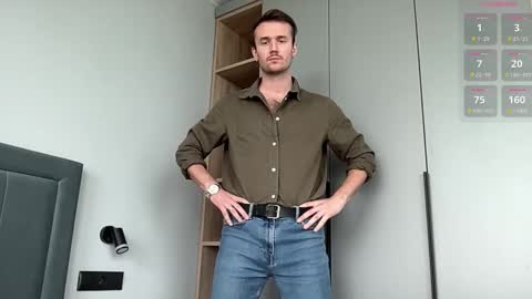 cute_skywalker online show from 19, 9, 2025