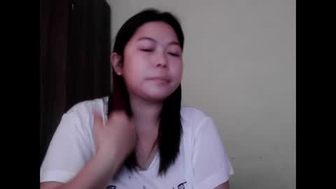 Snapshot of cute_slut09 chatting on 9, 5, 2026 Mimi online show from 9, 5, 2026