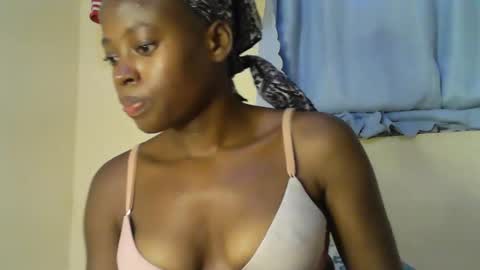 cute_sonny online show from 12, 3, 2026