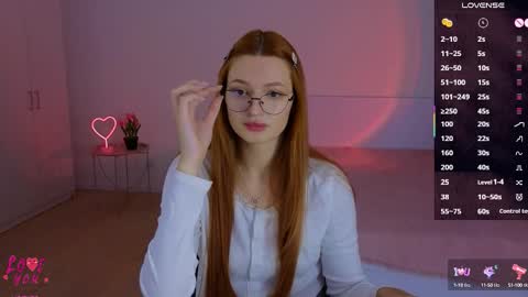 Snapshot of cuteariel7 chatting on 7, 10, 2025 Ariel online show from 7, 10, 2025