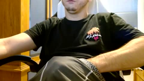 Cuteboy090 online show from 4, 7, 2026