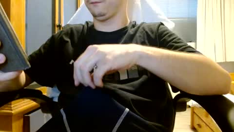 Cuteboy090 online show from 16, 7, 2026