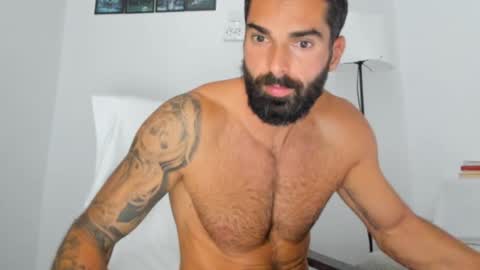 cuteeboy online show from 15, 9, 2025