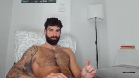 cuteeboy online show from 6, 1, 2026