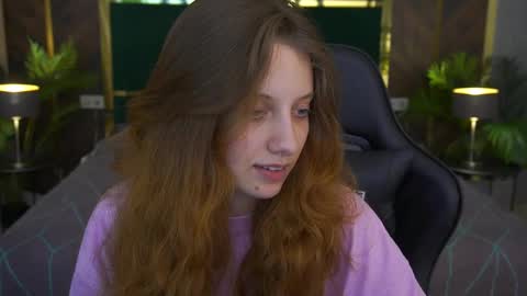 Foxy online show from 7, 4, 2026