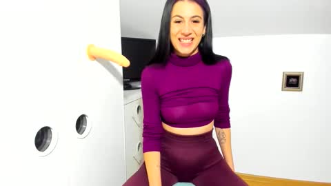 cuteeliza1 online show from 25, 11, 2025