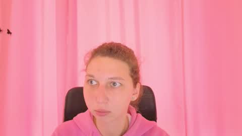 Elli online show from 24, 10, 2025