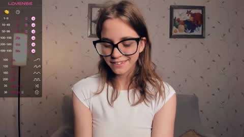 Snapshot of cutefluffy chatting on 26, 9, 2025 Melisa online show from 26, 9, 2025