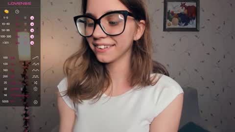 Snapshot of cutefluffy chatting on 16, 10, 2025 Melisa online show from 16, 10, 2025