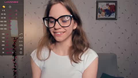Snapshot of cutefluffy chatting on 19, 10, 2025 Melisa online show from 19, 10, 2025