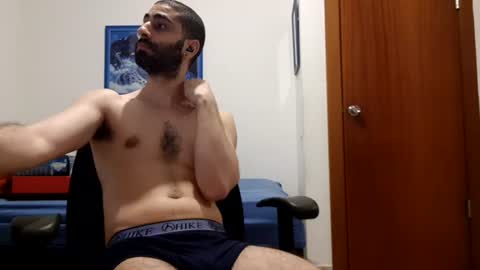 Snapshot of cuteguy52 chatting on 16, 6, 2026 cuteguy52 online show from 16, 6, 2026