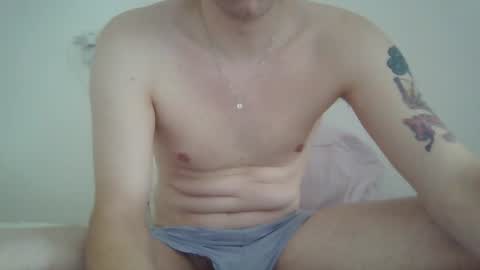 cuteguy696988432323 online show from 25, 7, 2026