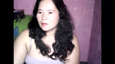 Snapshot of cutehornymom chatting on 10, 11, 2025 cutehornymom online show from 10, 11, 2025