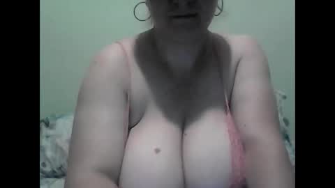 Snapshot of cutejessytom chatting on 7, 10, 2025 Jessy online show from 7, 10, 2025