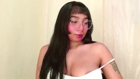 Mishel online show from 15, 10, 2025