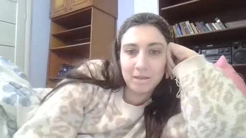 cutekattie online show from 21, 12, 2025