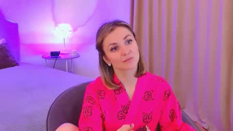 cutemirage online show from 1, 12, 2025