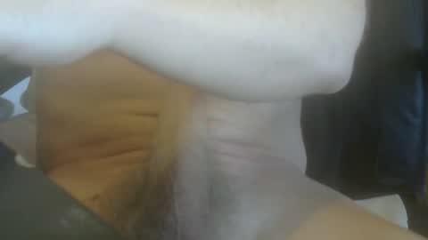 Cute Muscled Anaconda online show from 25, 7, 2026