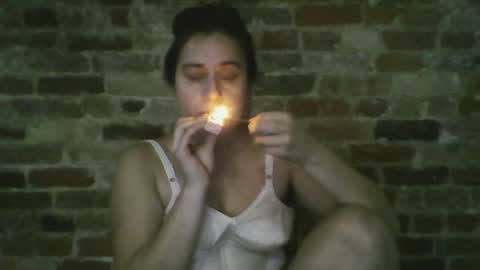 Snapshot of cutepiggy123_oink chatting on 27, 10, 2025 cutepiggy123_oink online show from 27, 10, 2025