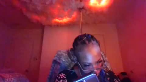 mary mack online show from 15, 2, 2025