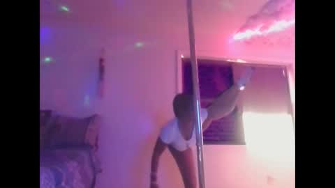 mary mack online show from 22, 12, 2025