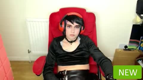 cutest_princess online show from 9, 6, 2026