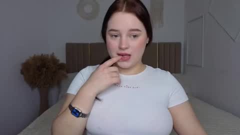 Snapshot of cutie__cutiee_ chatting on 7, 2, 2026 Nika online show from 7, 2, 2026