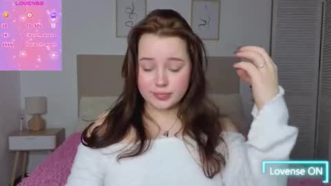 Snapshot of cutie__cutiee_ chatting on 9, 3, 2026 Nika online show from 9, 3, 2026