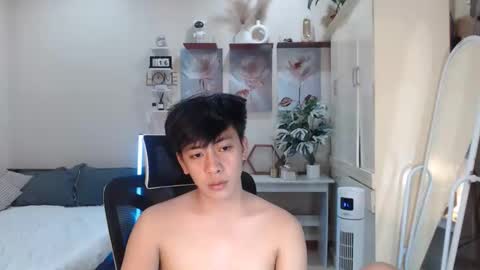 Neil Taylor online show from 17, 11, 2025