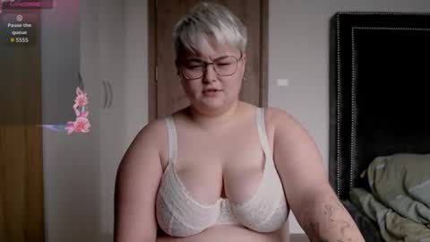 Sophie  Lilith online show from 7, 11, 2025