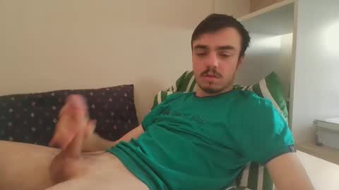 cutie garlix online show from 8, 4, 2026