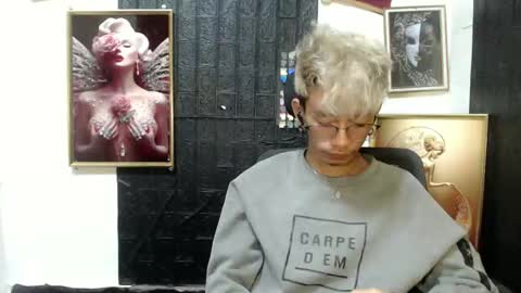 cutie_mico online show from 4, 3, 2025