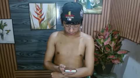 Snapshot of cutie_mico chatting on 4, 2, 2026 cutie_mico online show from 4, 2, 2026