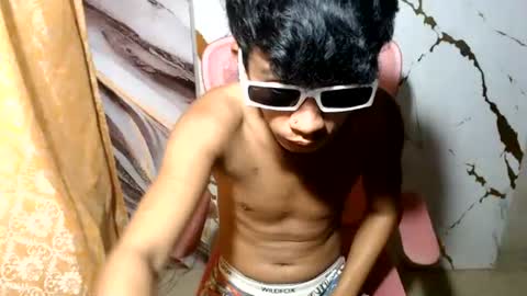Snapshot of cutie_mico chatting on 15, 7, 2026 cutie_mico online show from 15, 7, 2026