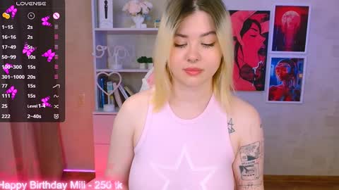 Snapshot of cutie_mili chatting on 24, 1, 2025 mili online show from 24, 1, 2025