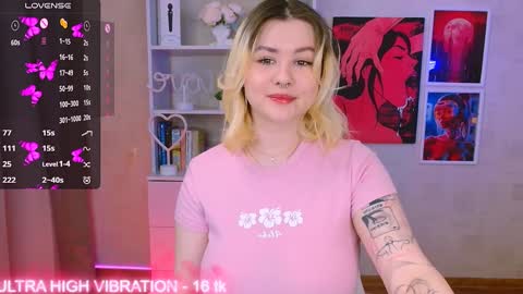 Snapshot of cutie_mili chatting on 29, 1, 2025 mili online show from 29, 1, 2025
