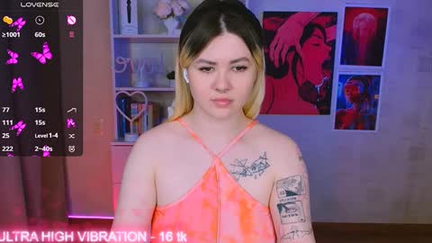 Snapshot of cutie_mili chatting on 7, 2, 2025 mili online show from 7, 2, 2025